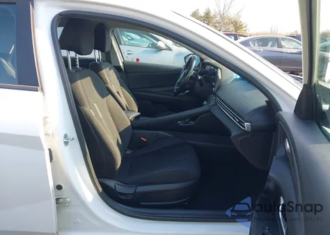 2022 Hyundai Elantra Sel from USA, damaged, VIN 5NPLS4AG7NH062211